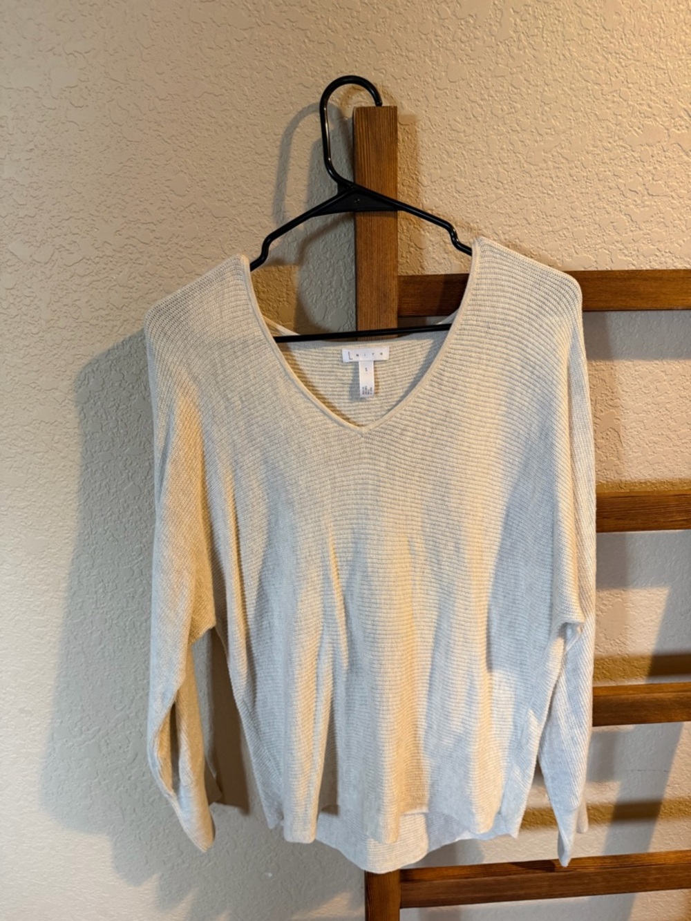 Leith Cream Ribbed V-Neck Sweater